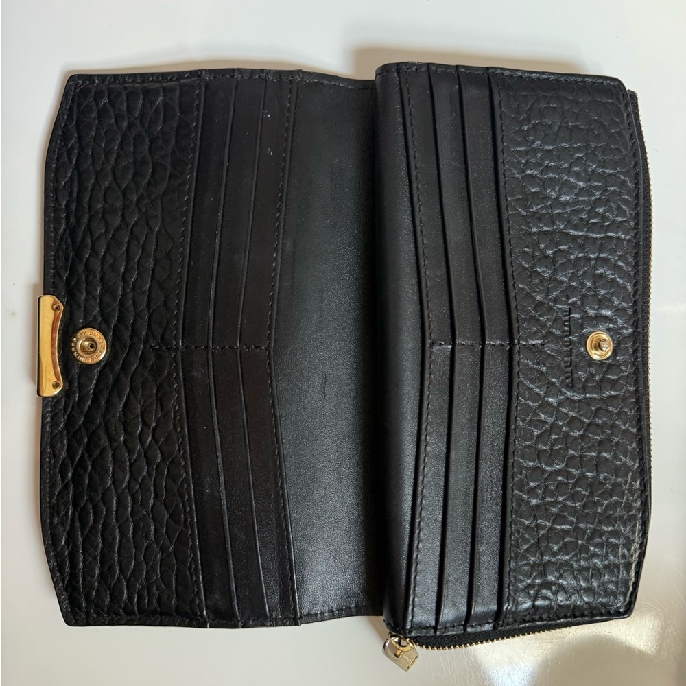 Burberry Black Leather Wallet with Embossed Texture - Picture 3 of 5